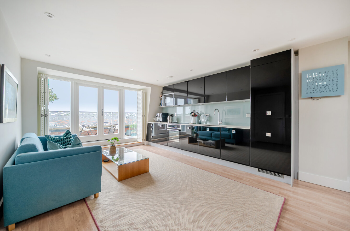 2 bedroom apartment for sale