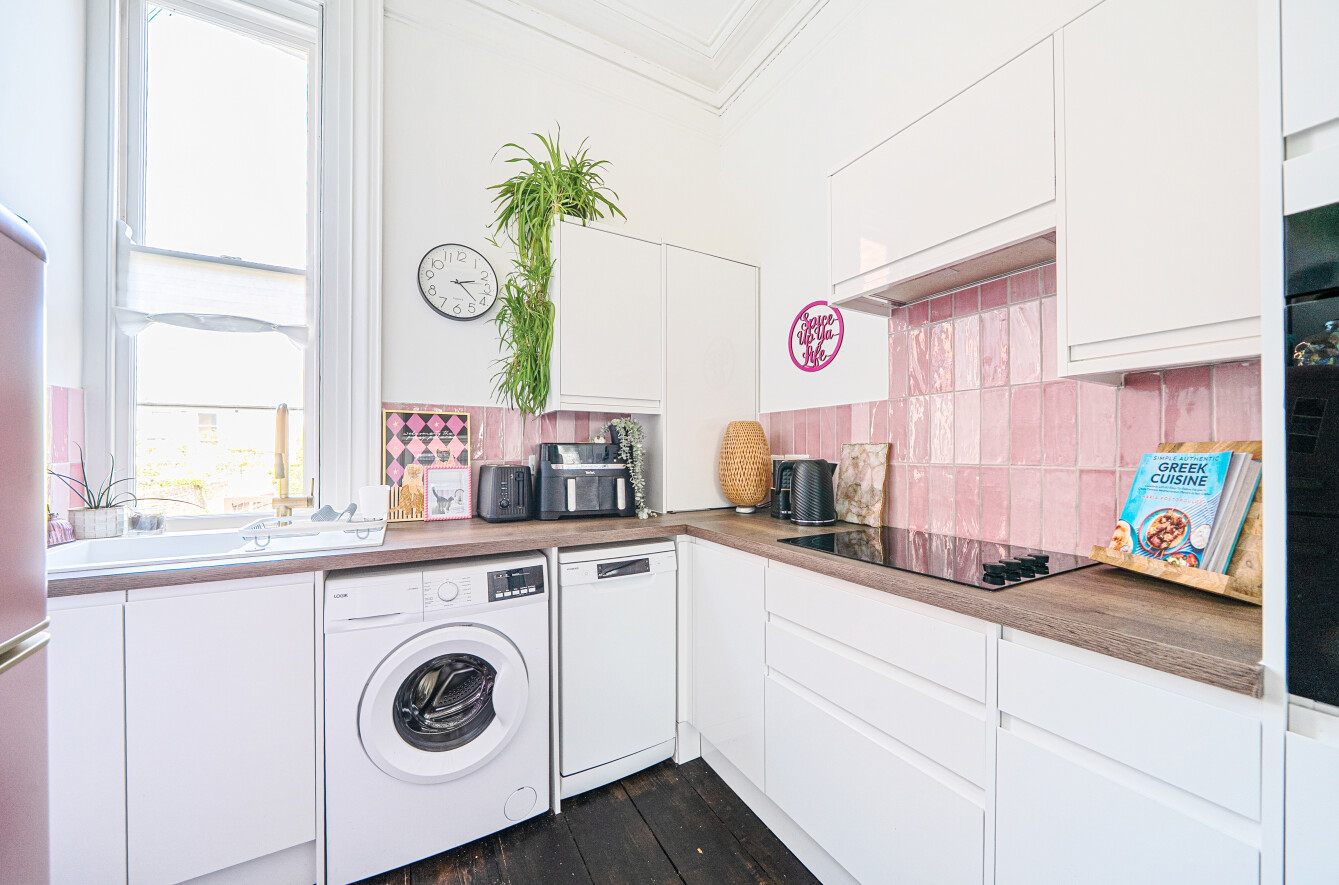 1 bedroom apartment for sale