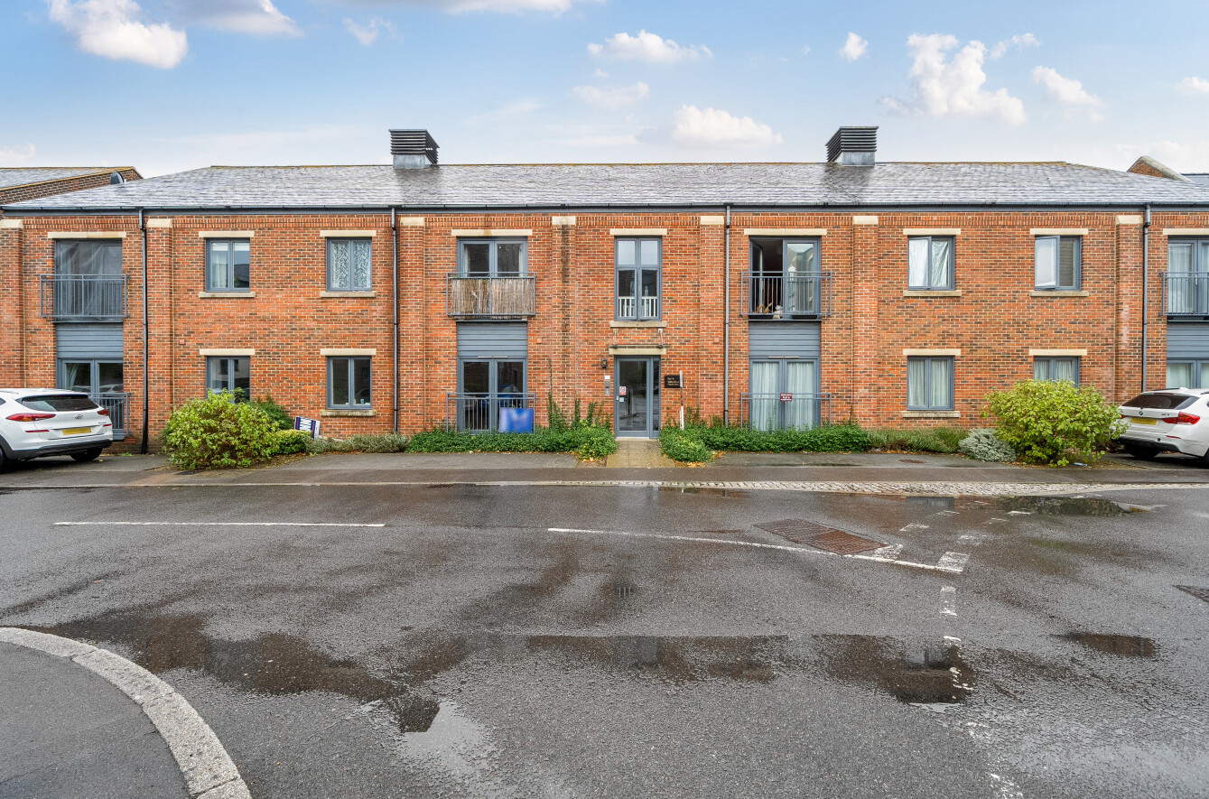 2 bedroom apartment for sale