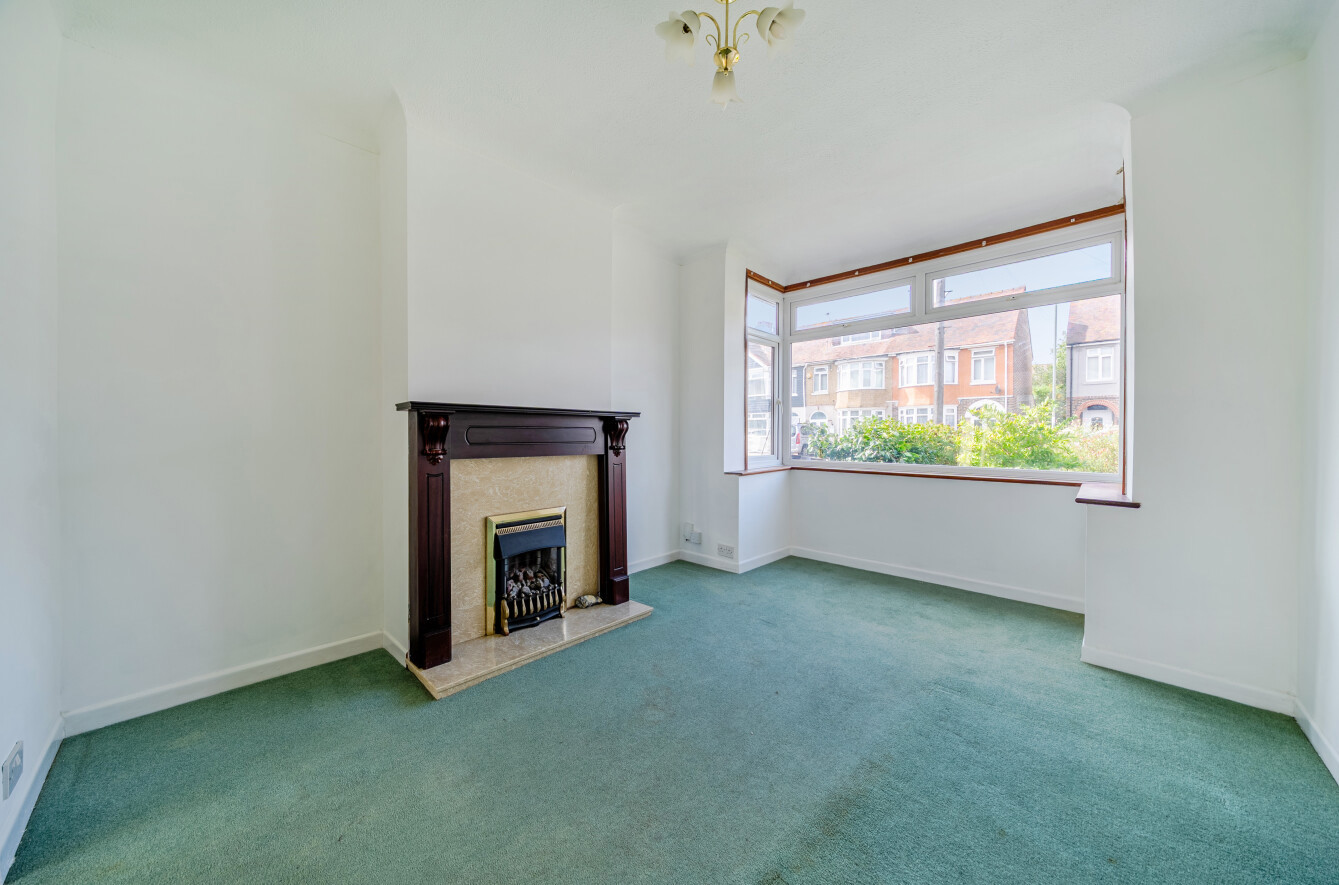 3 bedroom  terraced house for sale