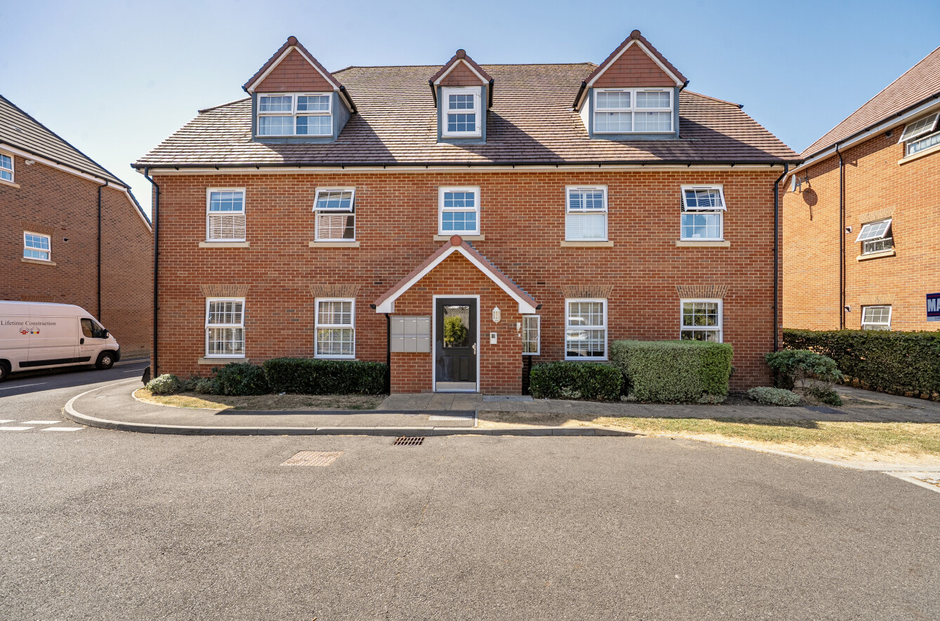 1 bedroom apartment for sale