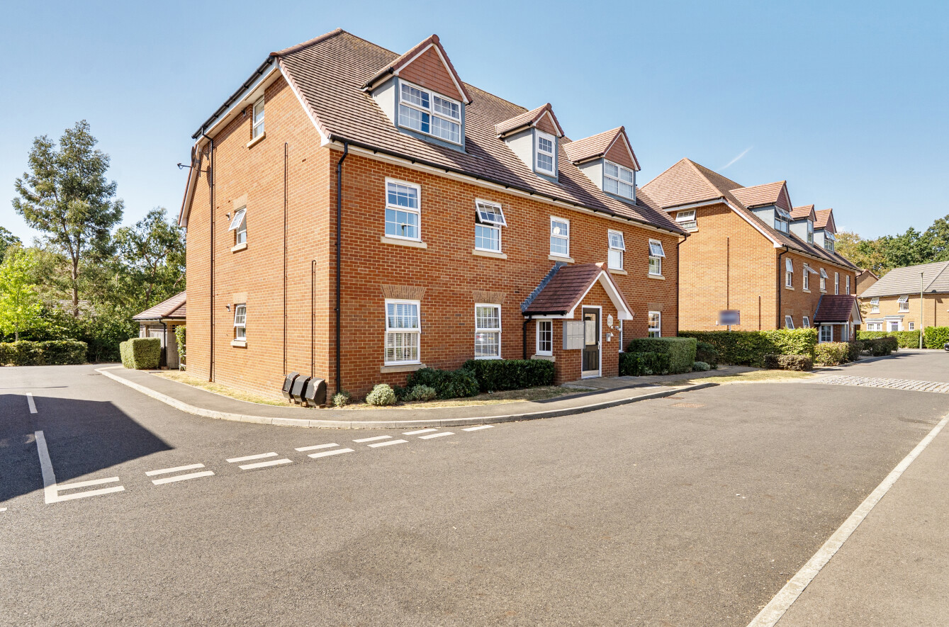 1 bedroom apartment for sale