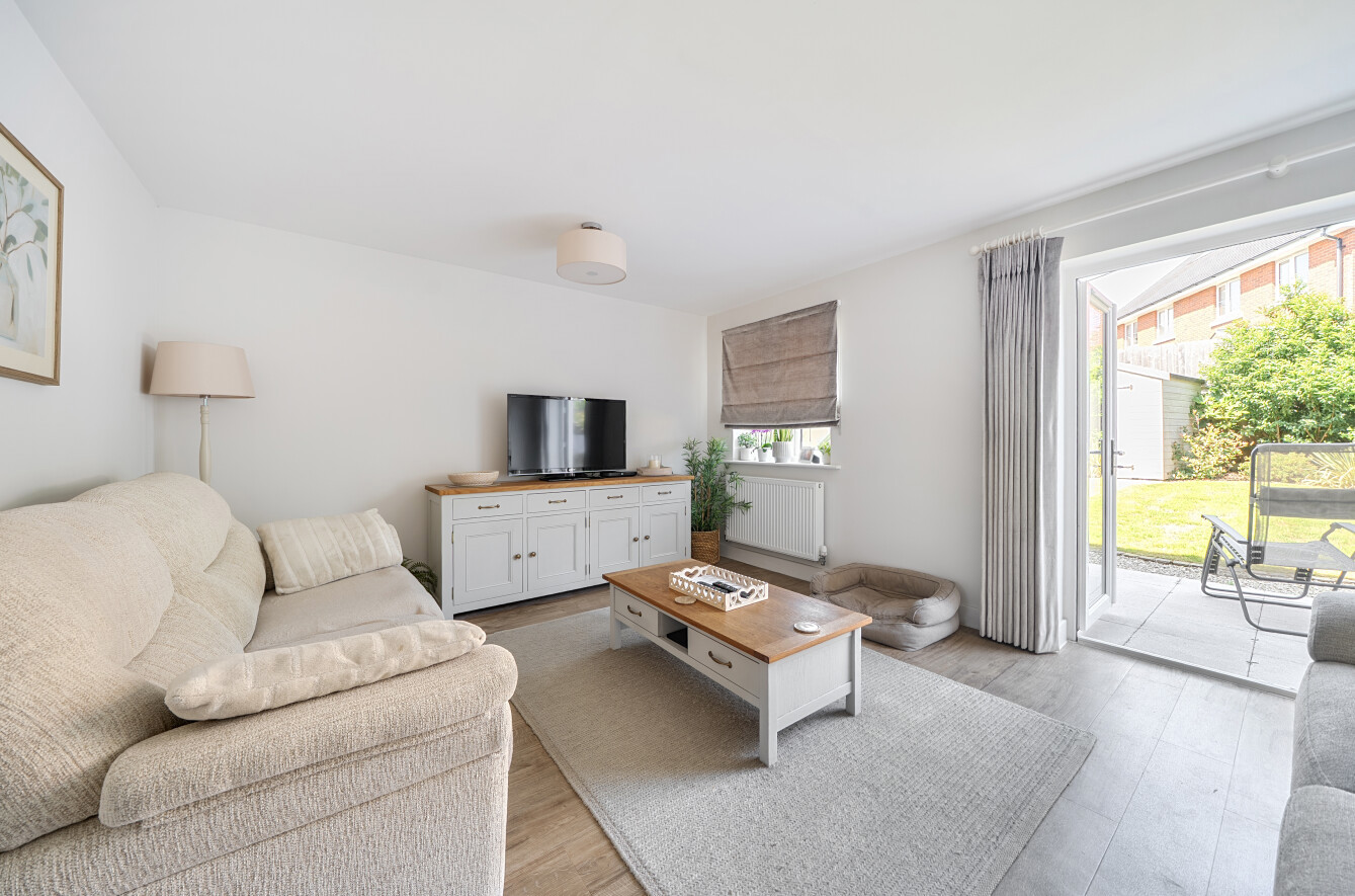 2 bedroom house for sale