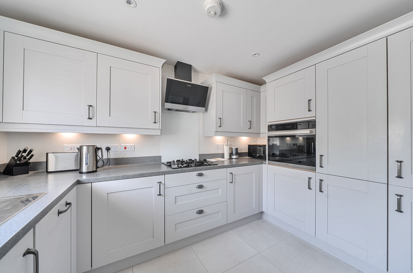 2 bedroom house for sale