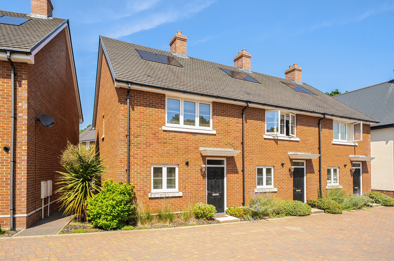 2 bedroom house for sale