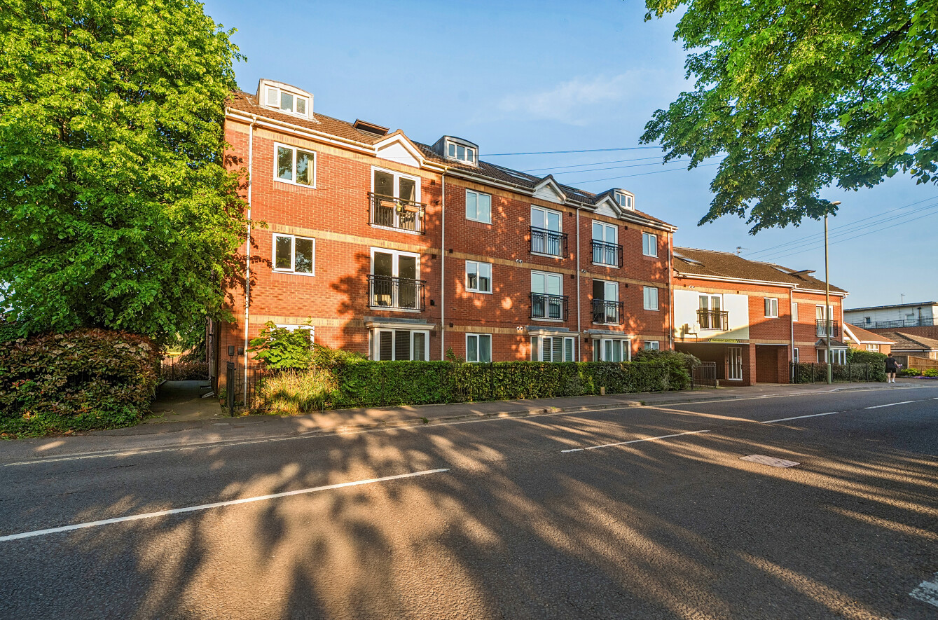 2 bedroom apartment for sale