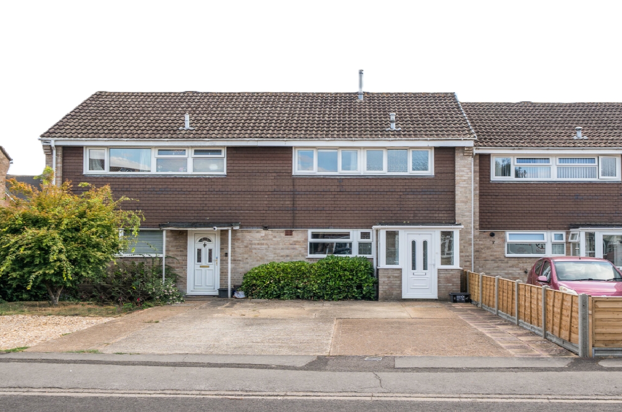 3 bedroom terraced house for sale