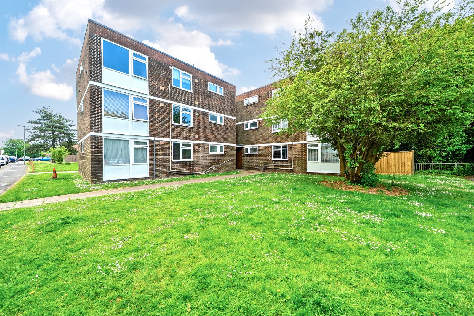2 bedroom apartment for sale