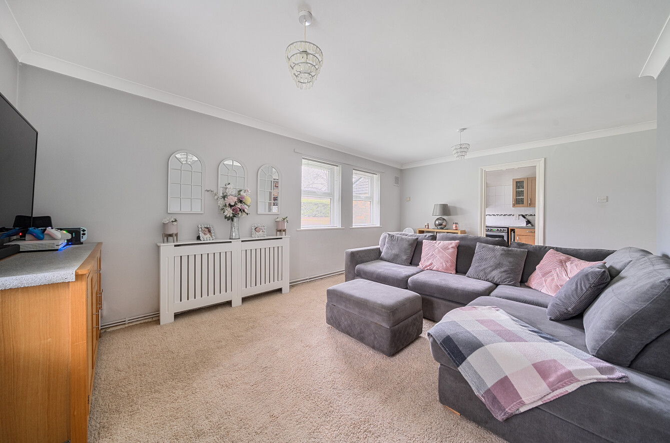2 bedroom apartment for sale