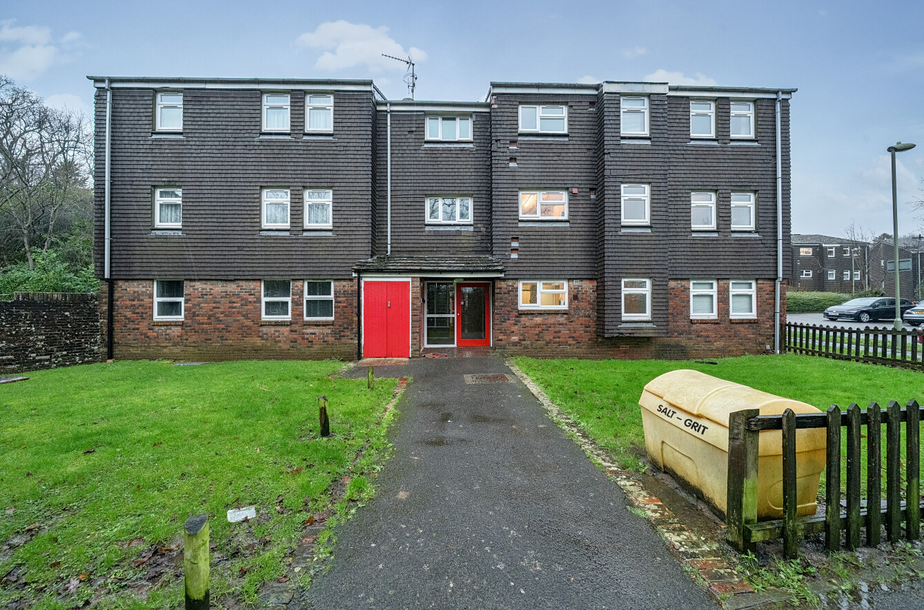 2 bedroom apartment for sale