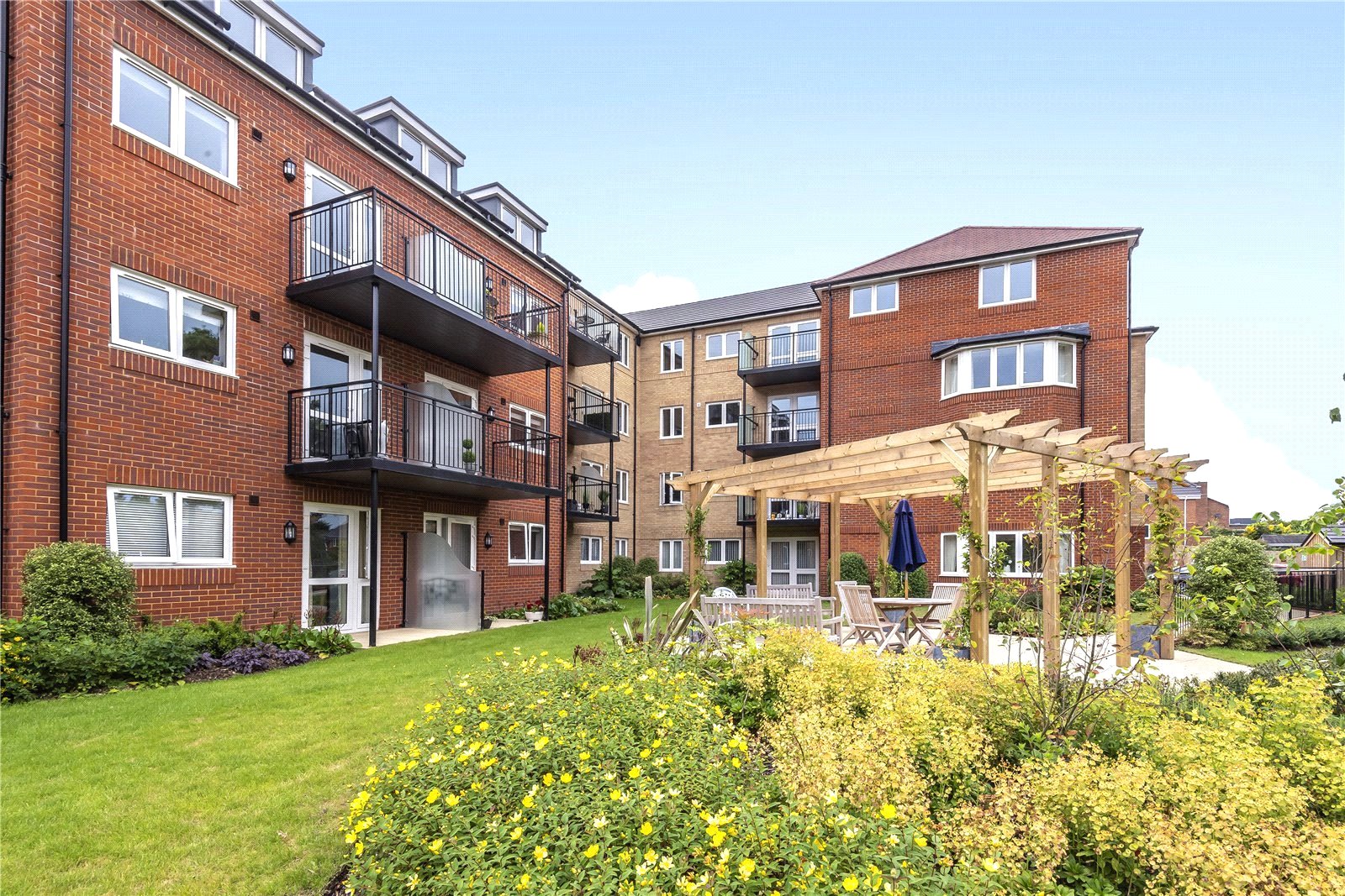 1 bedroom apartment for sale