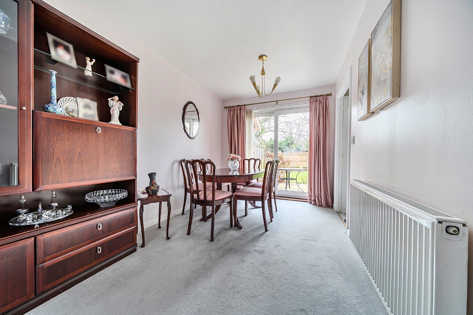 3 bedroom  detached house for sale