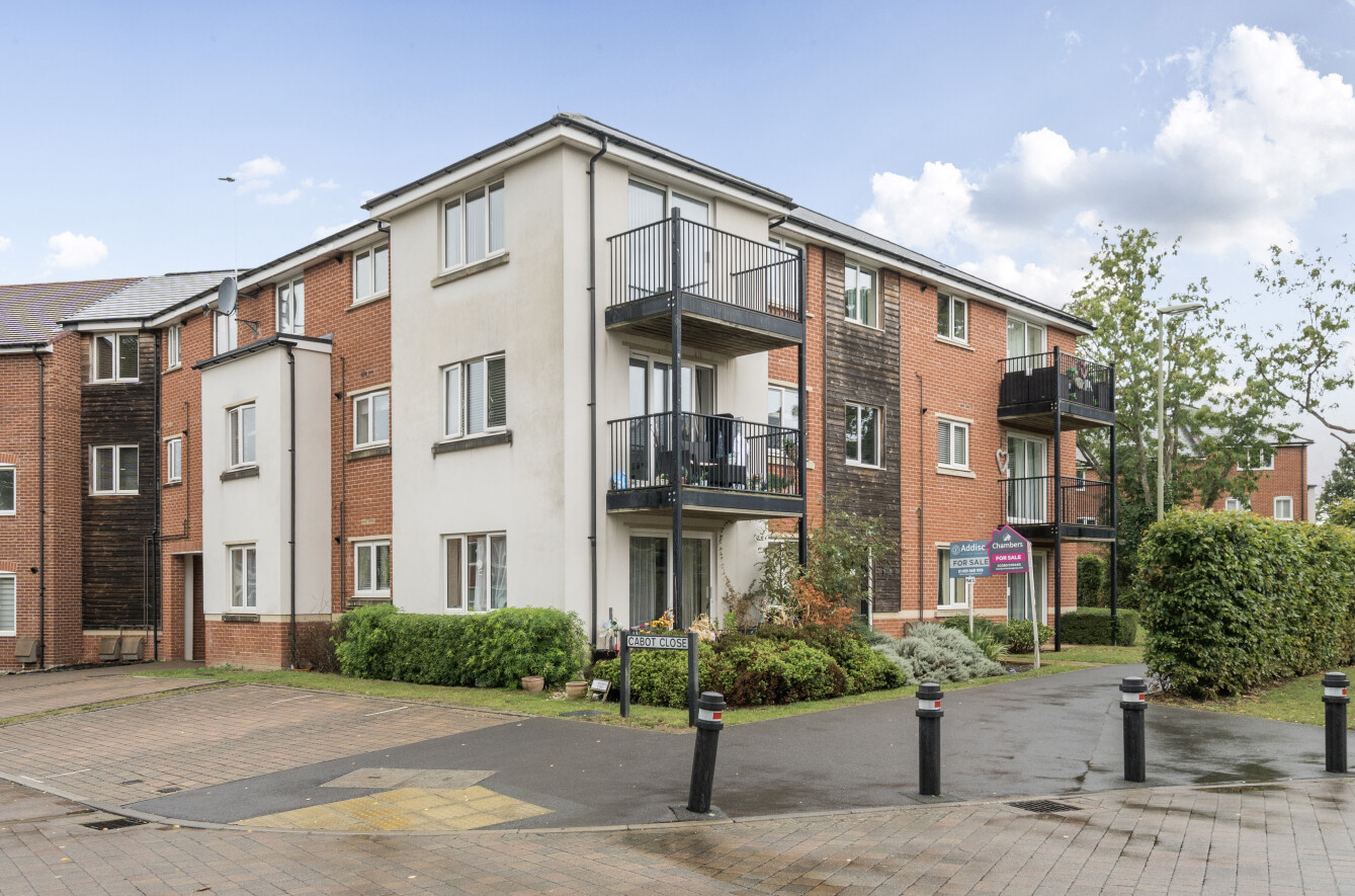 2 bedroom apartment for sale