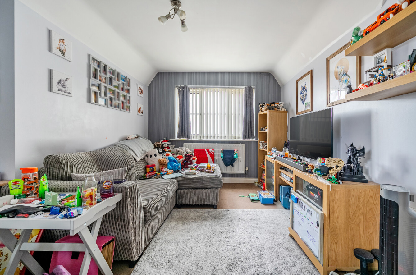 2 bedroom apartment for sale