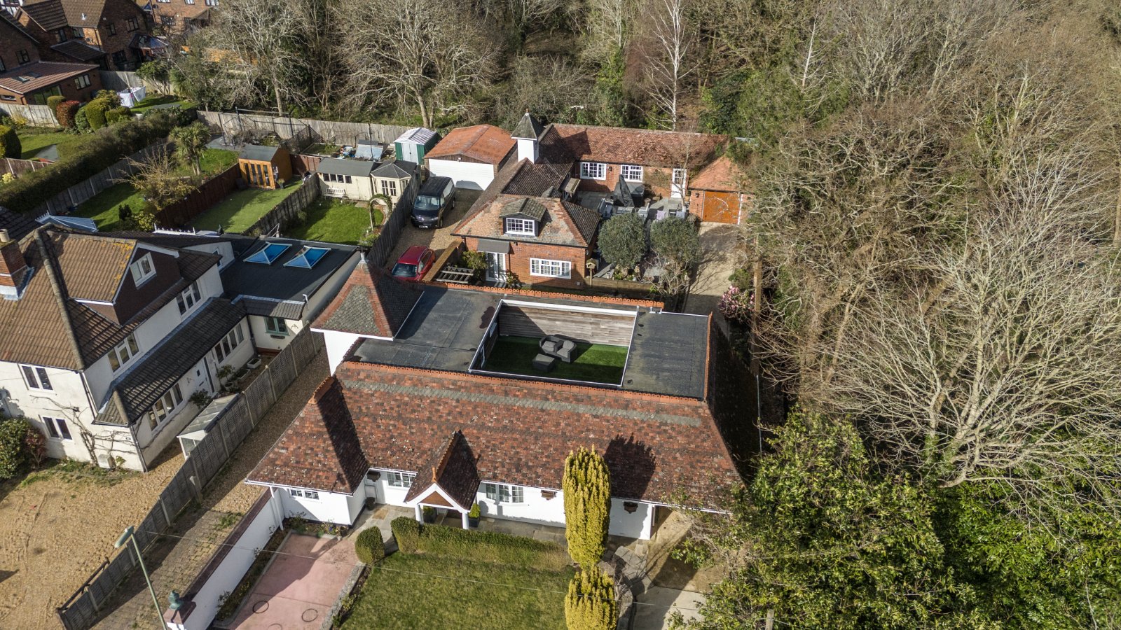 5 bedroom house for sale