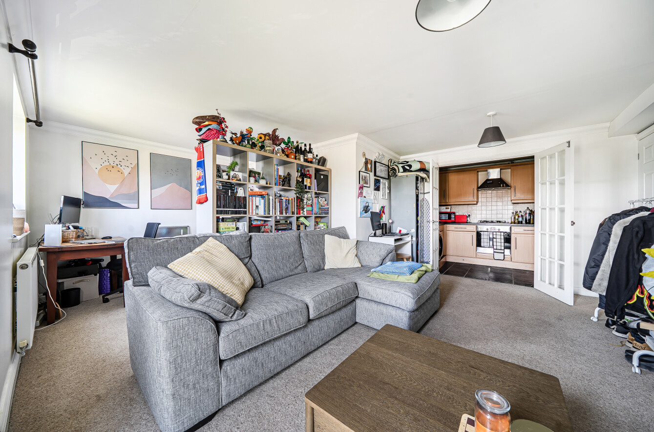 1 bedroom apartment for sale