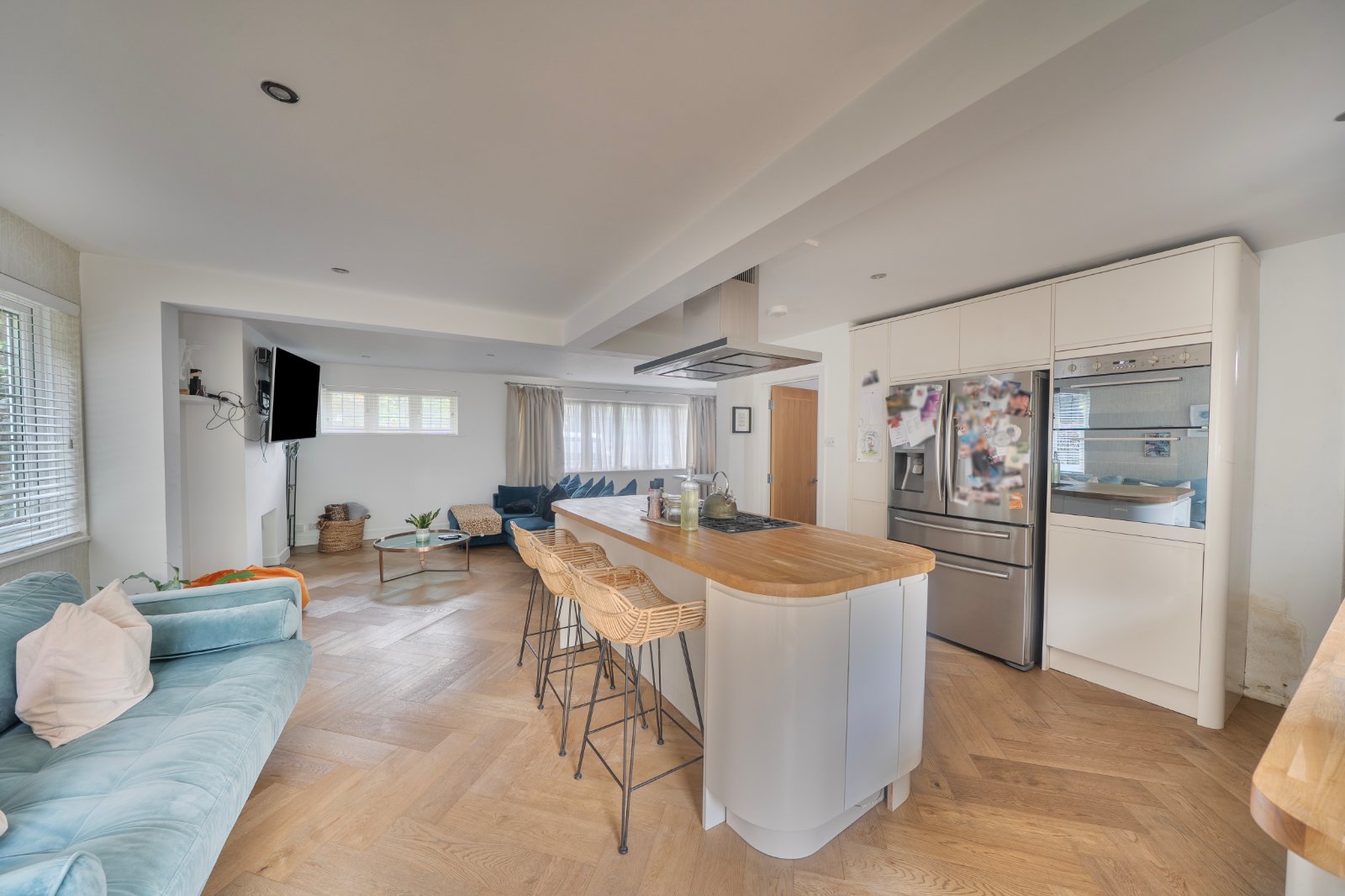 3 bedroom  detached house for sale