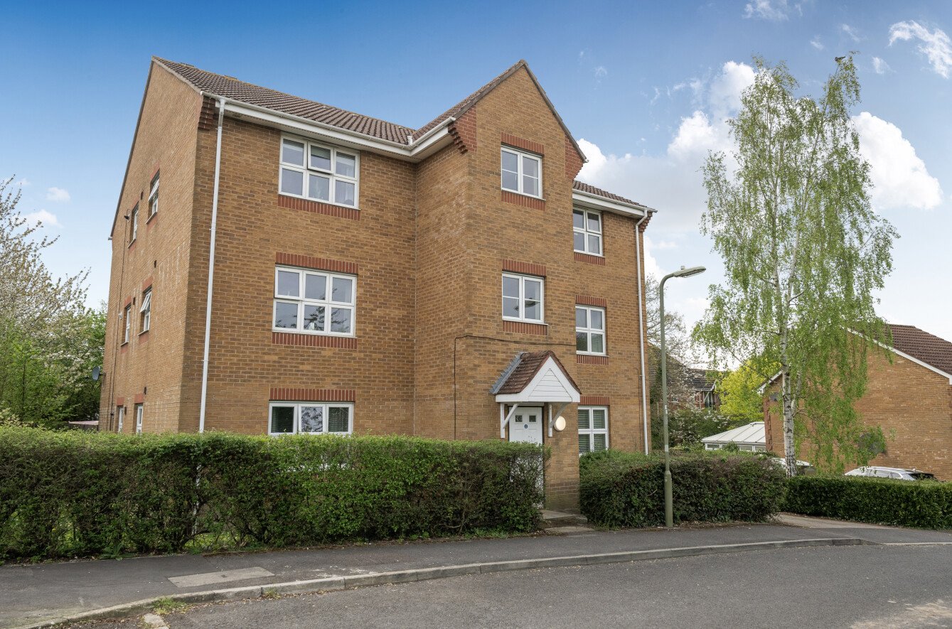 1 bedroom apartment for sale
