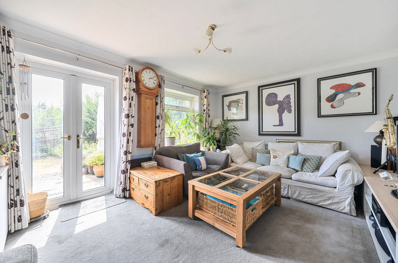 2 bedroom bungalow for sale