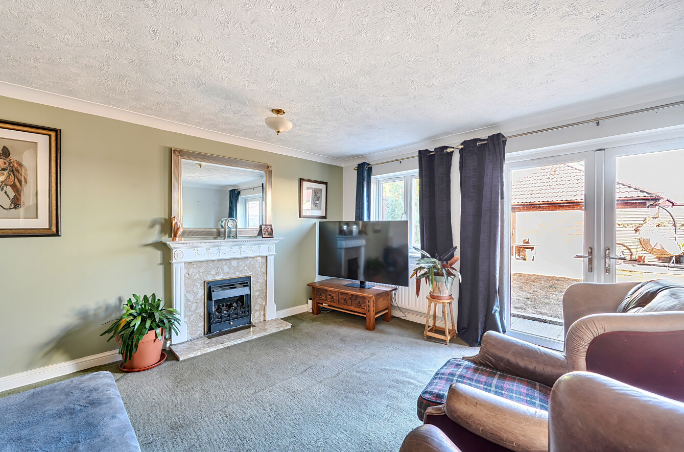 4 bedroom  detached house for sale