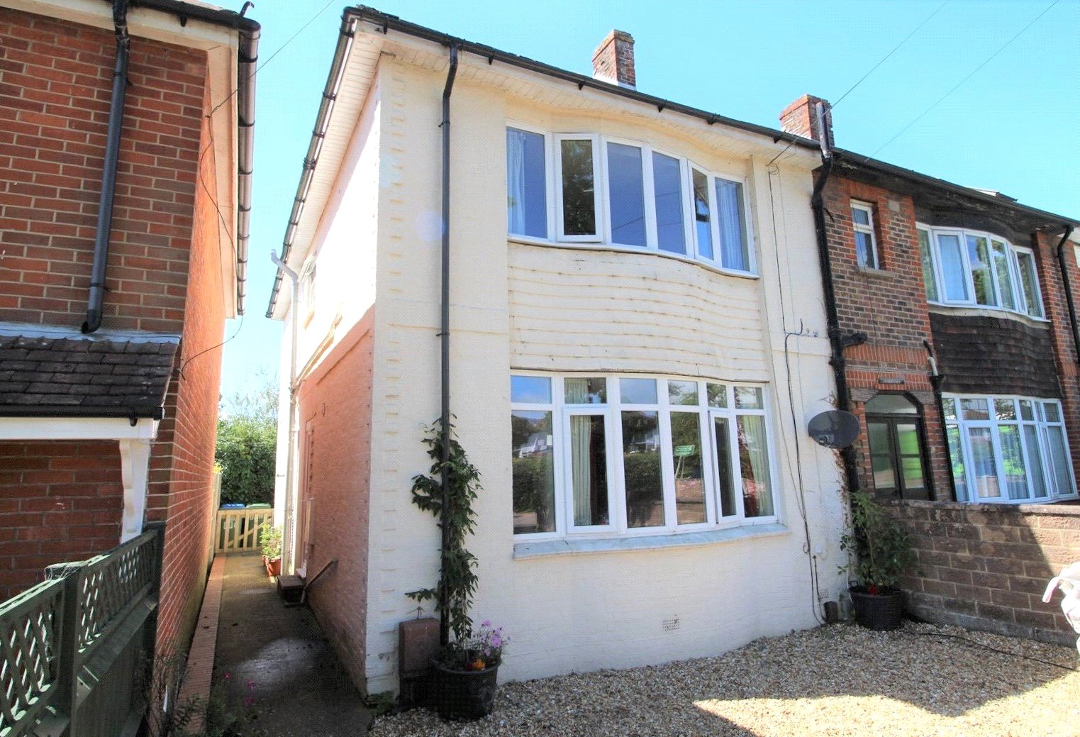 2 bedroom apartment to rent