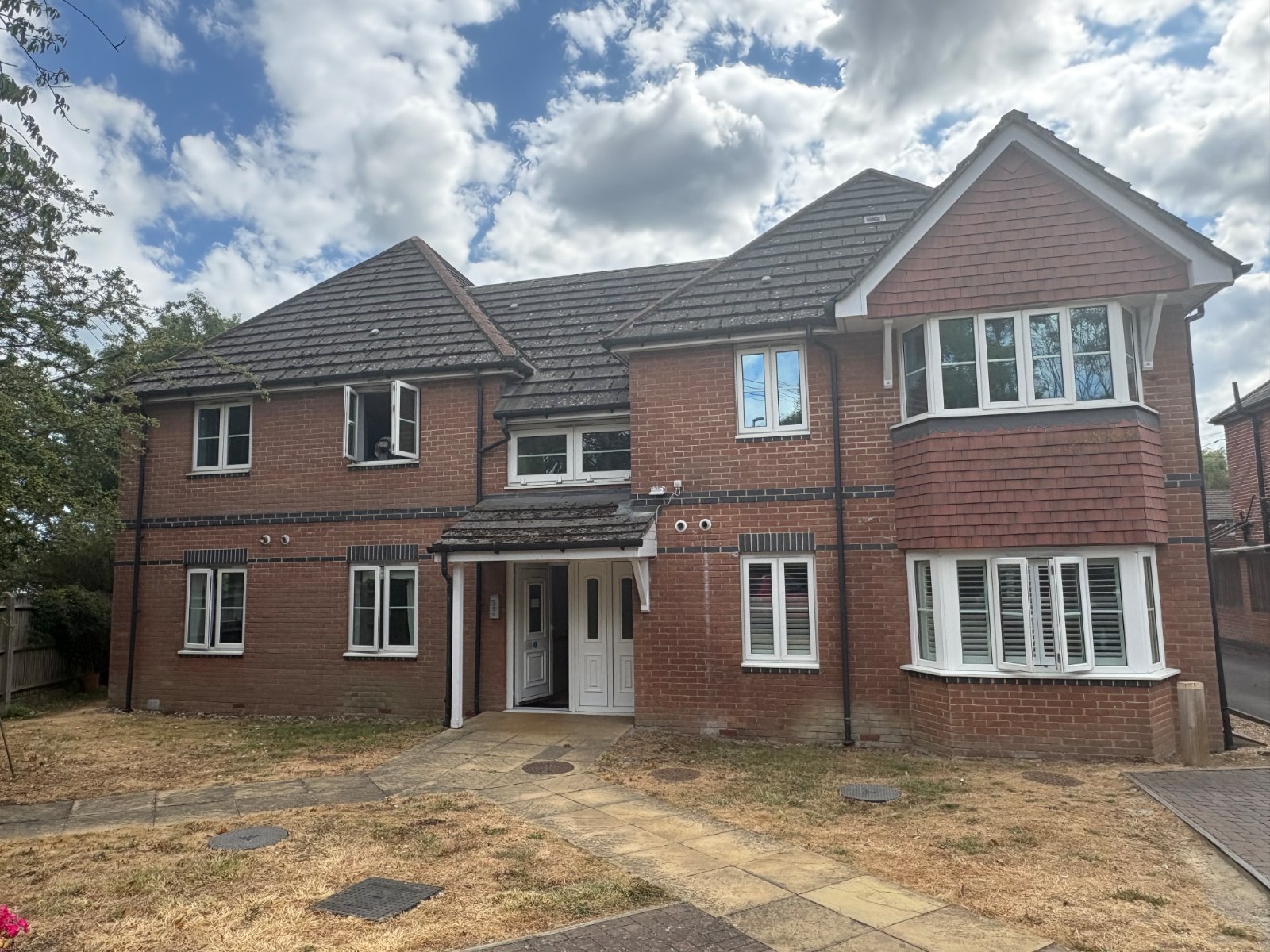 2 bedroom apartment to rent