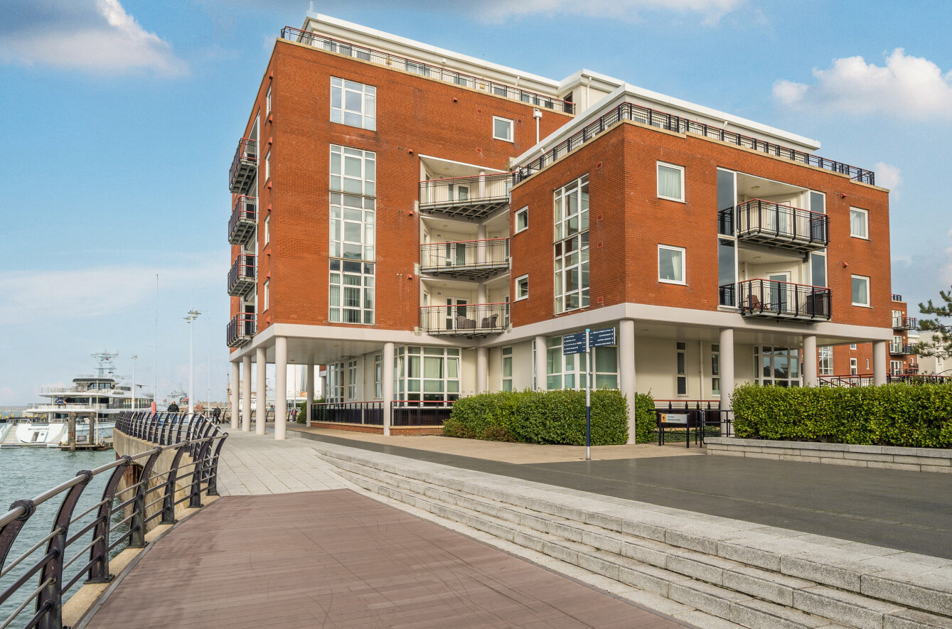 2 bedroom apartment for sale