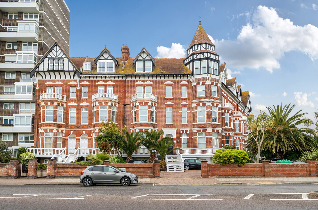 2 bedroom apartment for sale