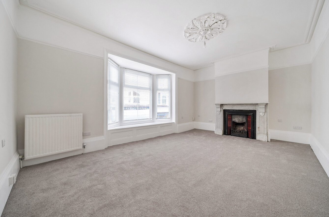 3 bedroom apartment for sale