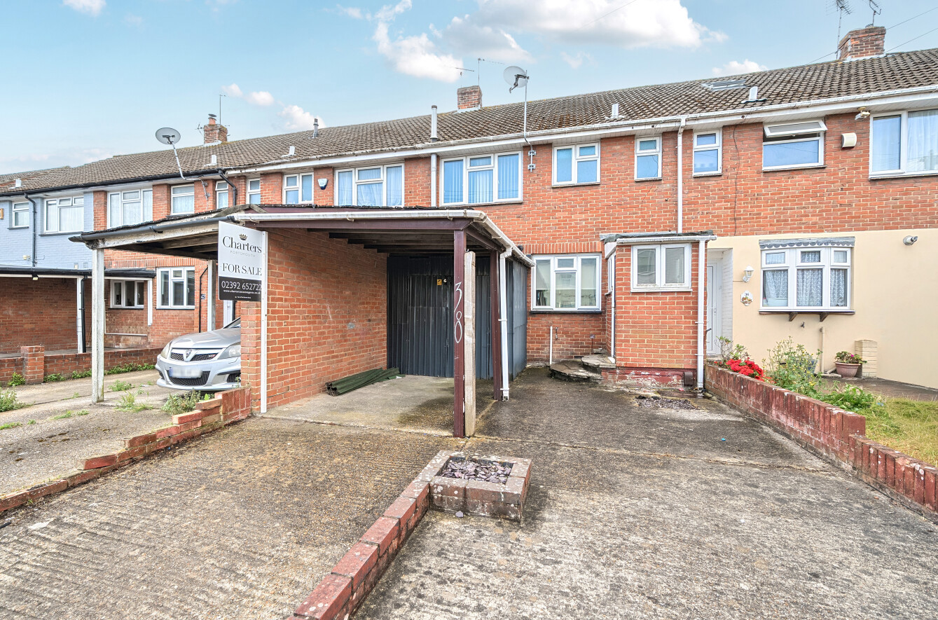 3 bedroom terraced house for sale