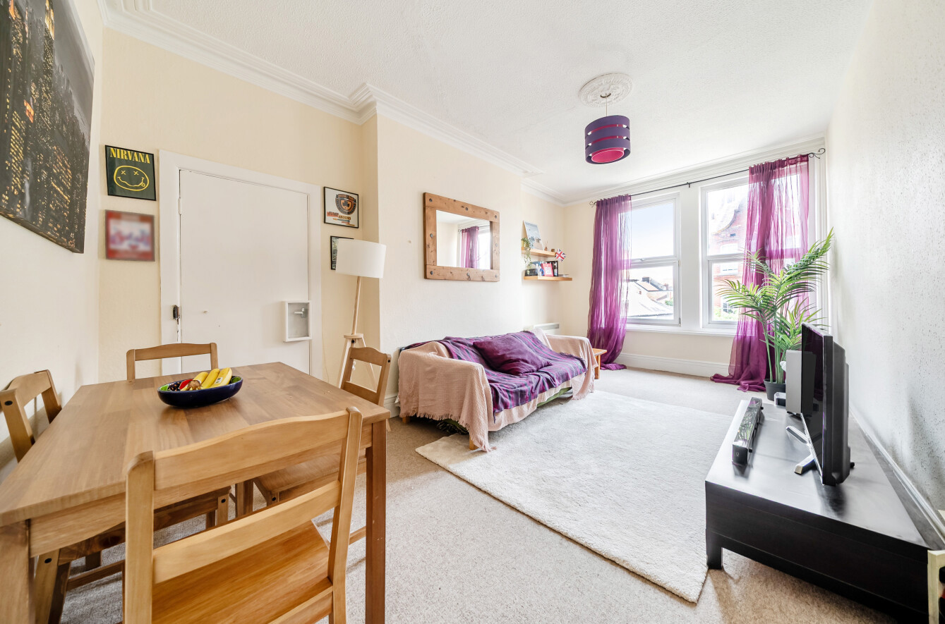 1 bedroom apartment for sale