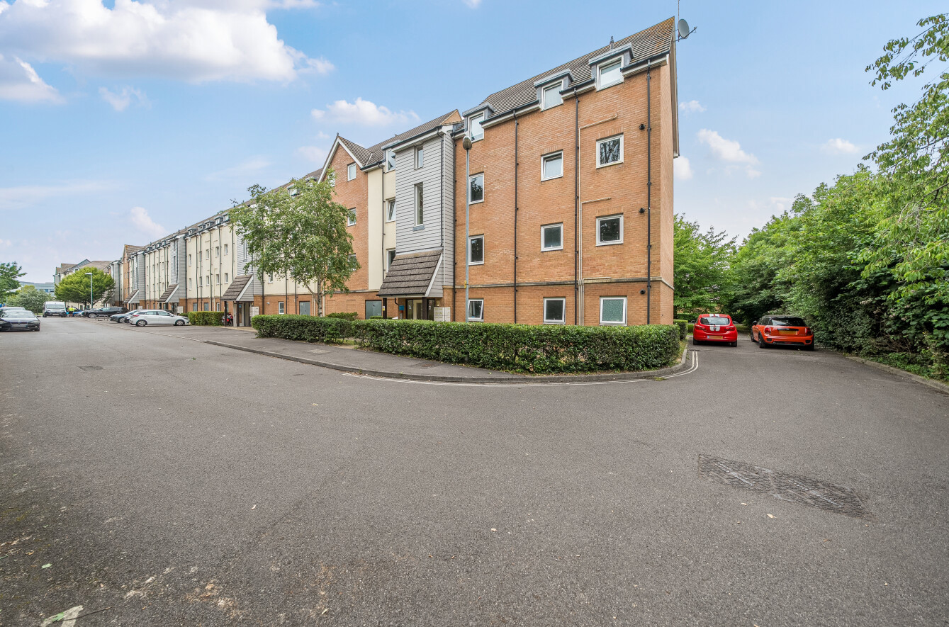 2 bedroom apartment for sale