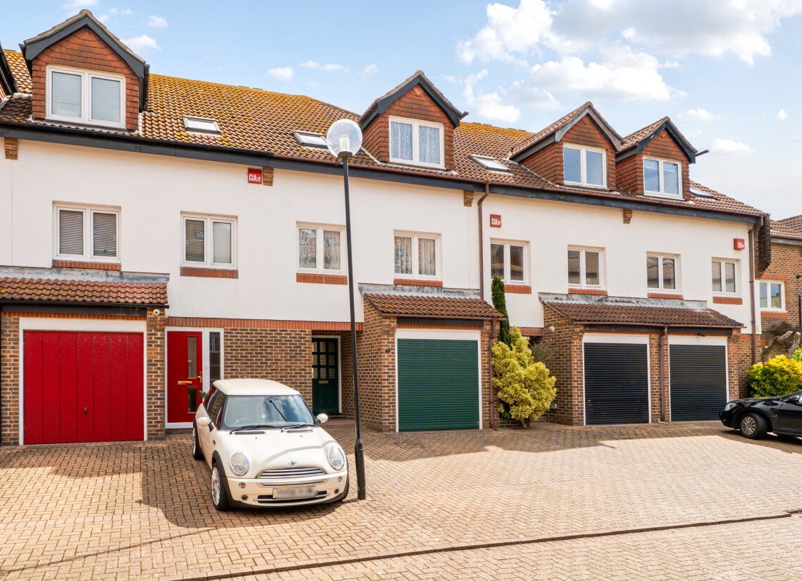 4 bedroom house for sale
