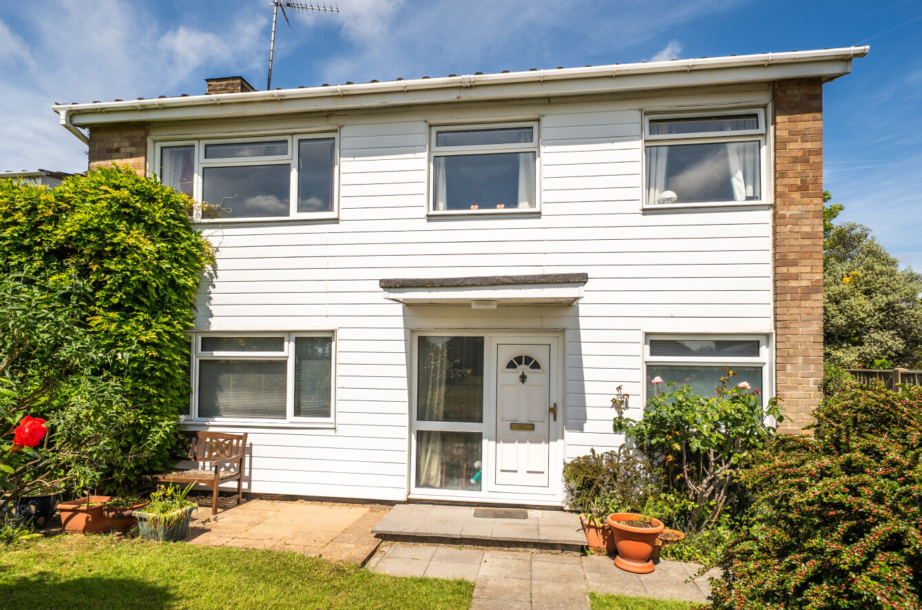 4 bedroom  detached house for sale