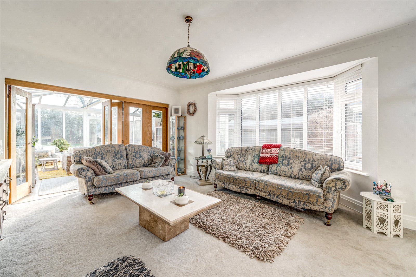 5 bedroom  detached house for sale