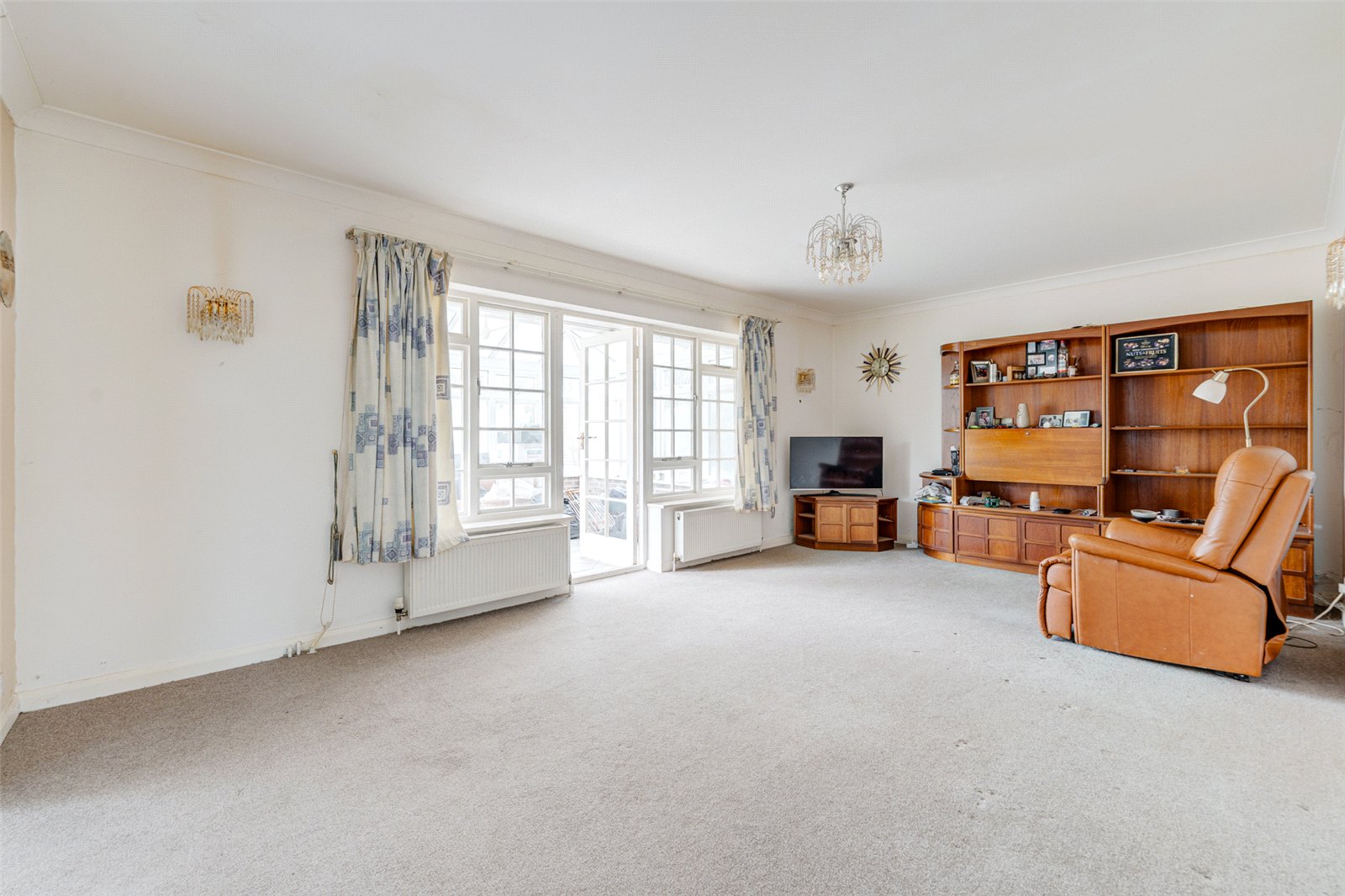 3 bedroom detached bungalow for sale