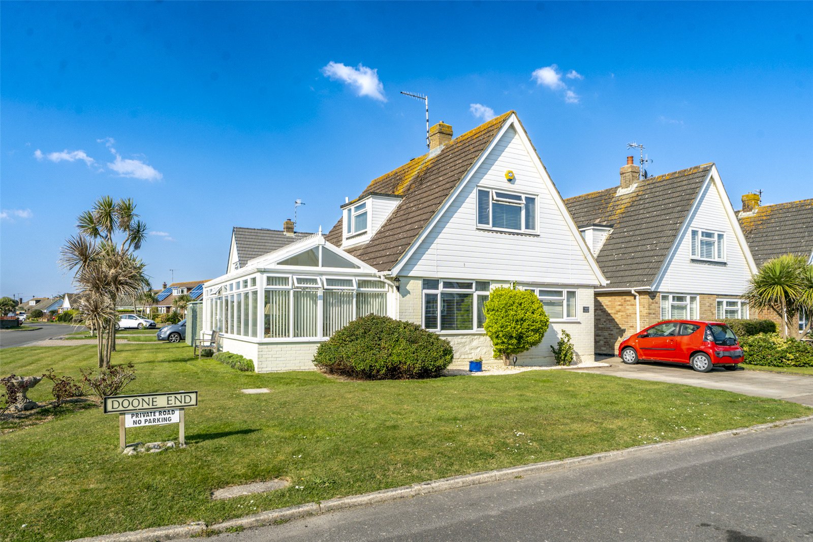 3 bedroom  detached house for sale