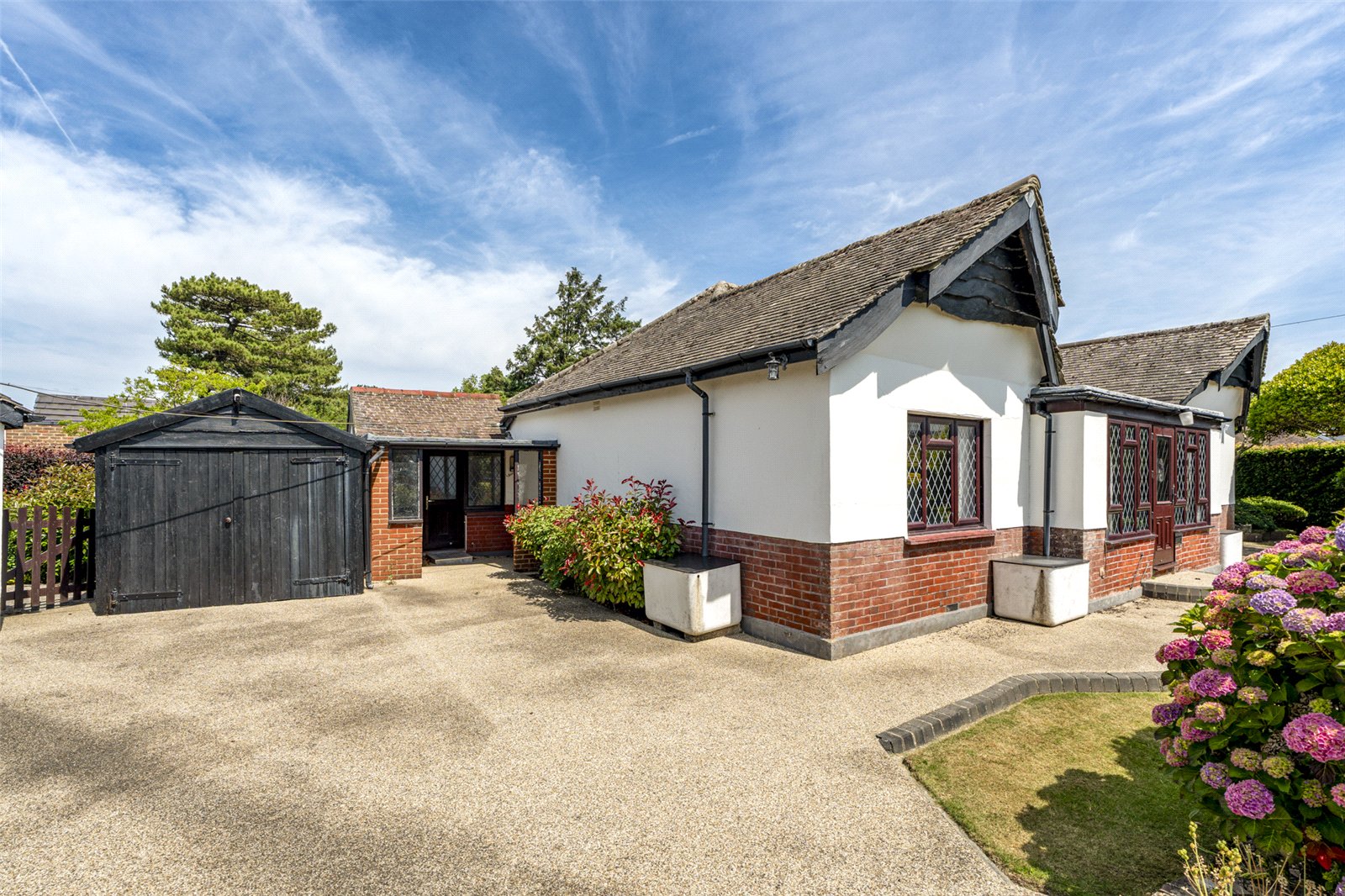 3 bedroom detached bungalow for sale