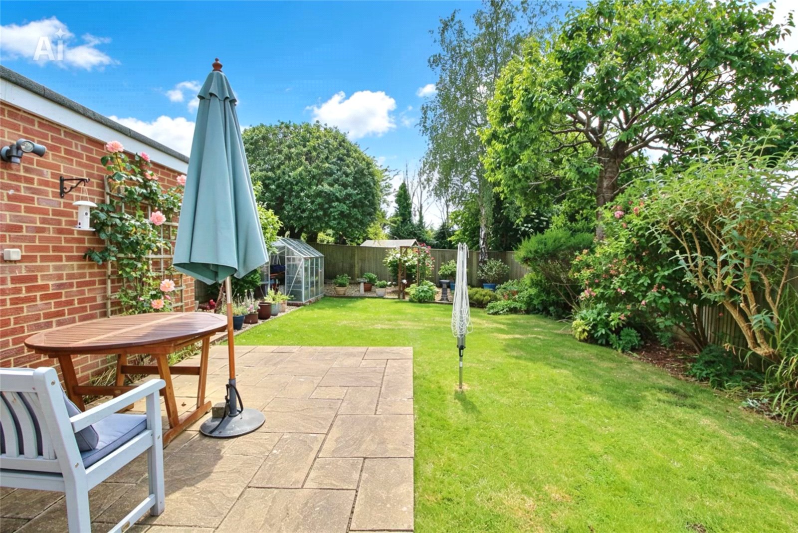 3 bedroom  detached house for sale