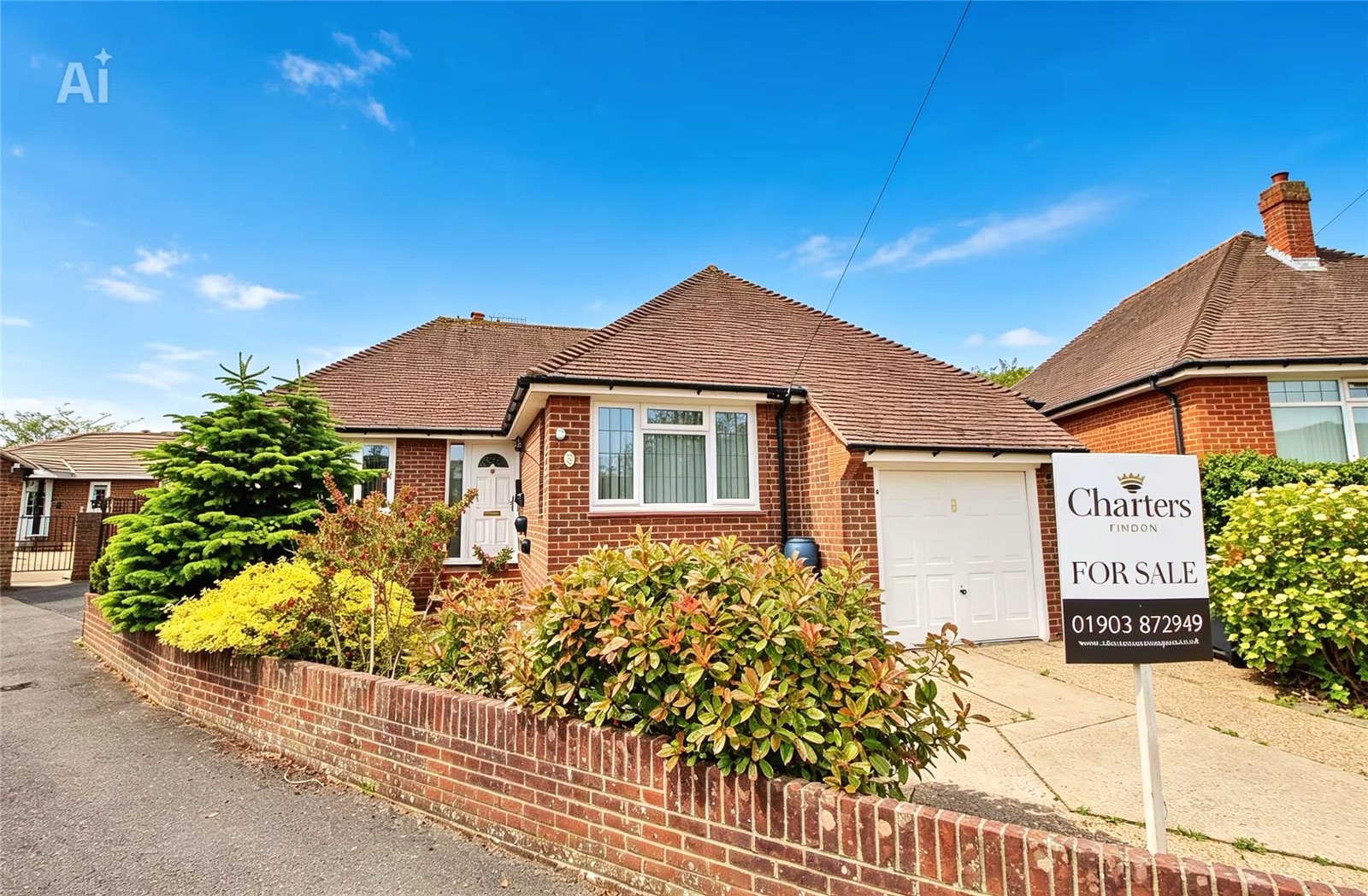 2 bedroom detached bungalow for sale