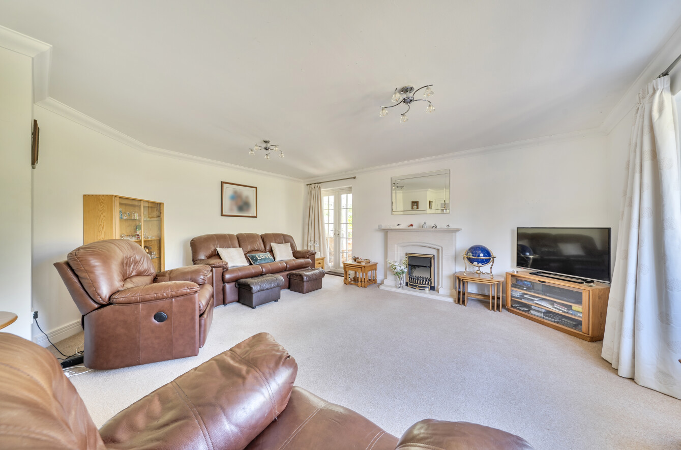 3 bedroom  detached bungalow for sale