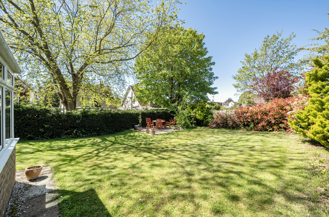 3 bedroom  detached bungalow for sale