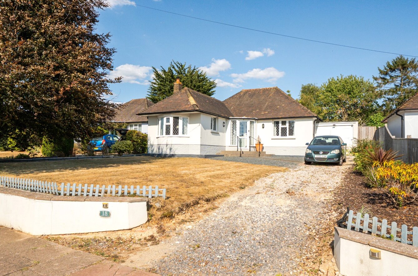 3 bedroom  detached bungalow for sale
