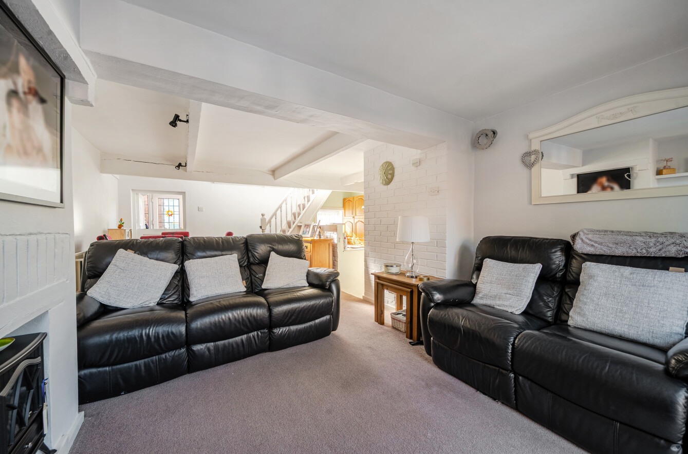 1 bedroom house for sale