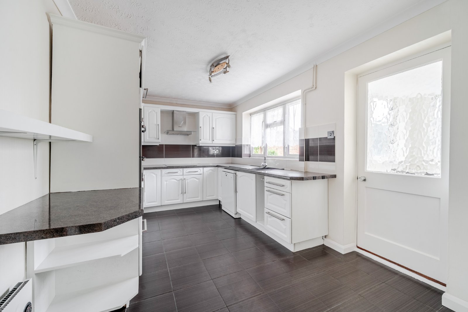 3 bedroom detached house to rent