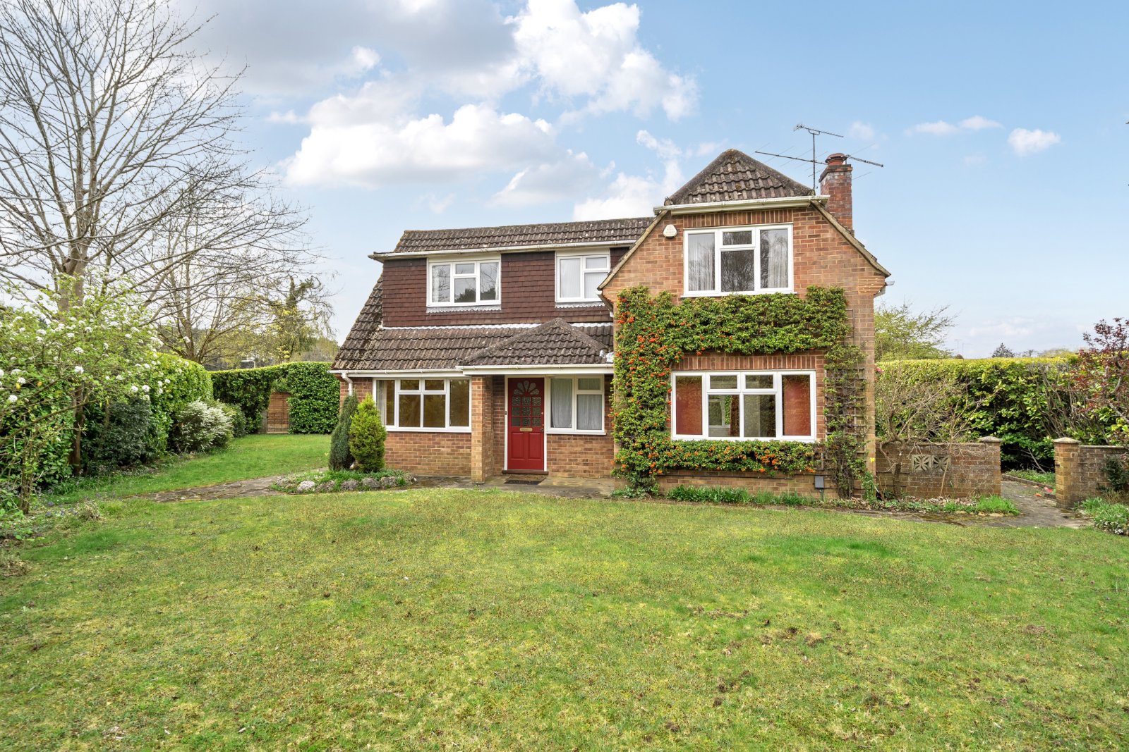 3 bedroom detached house to rent