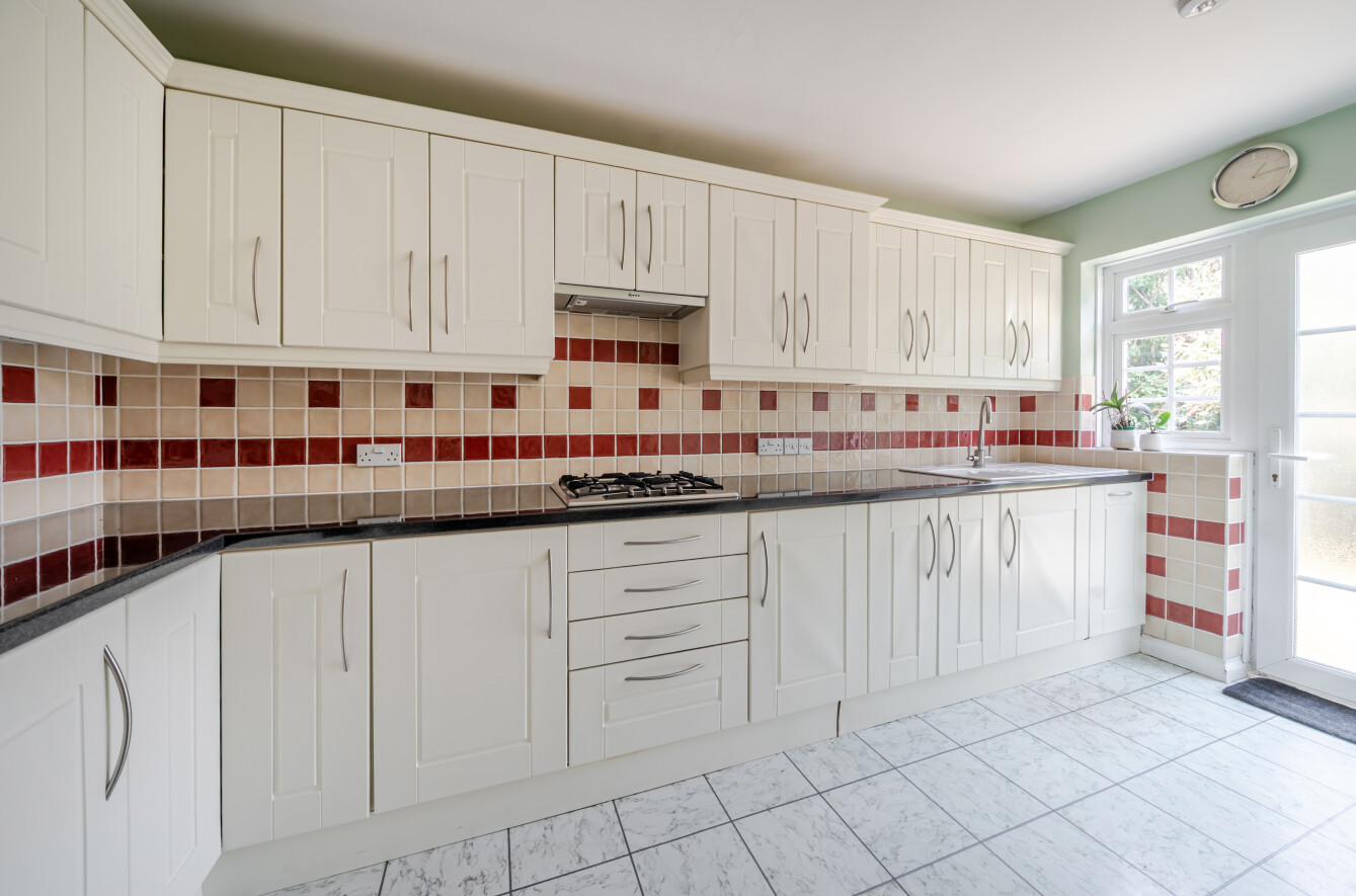 3 bedroom apartment to rent
