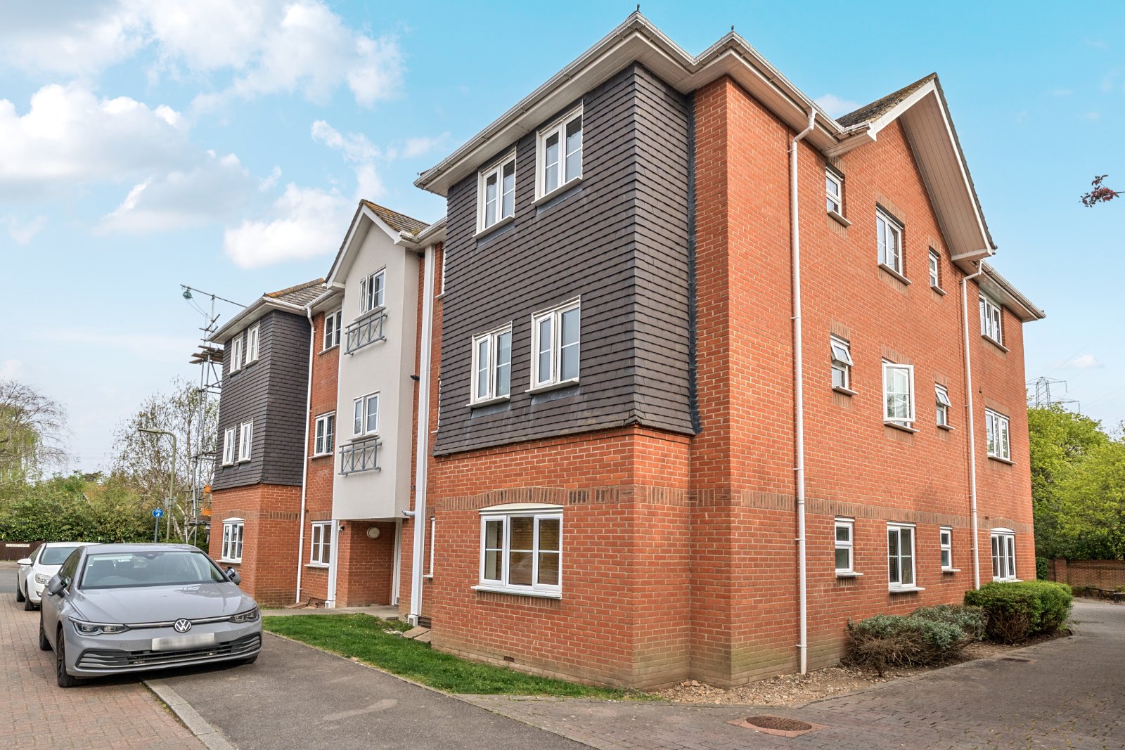 1 bedroom apartment for sale