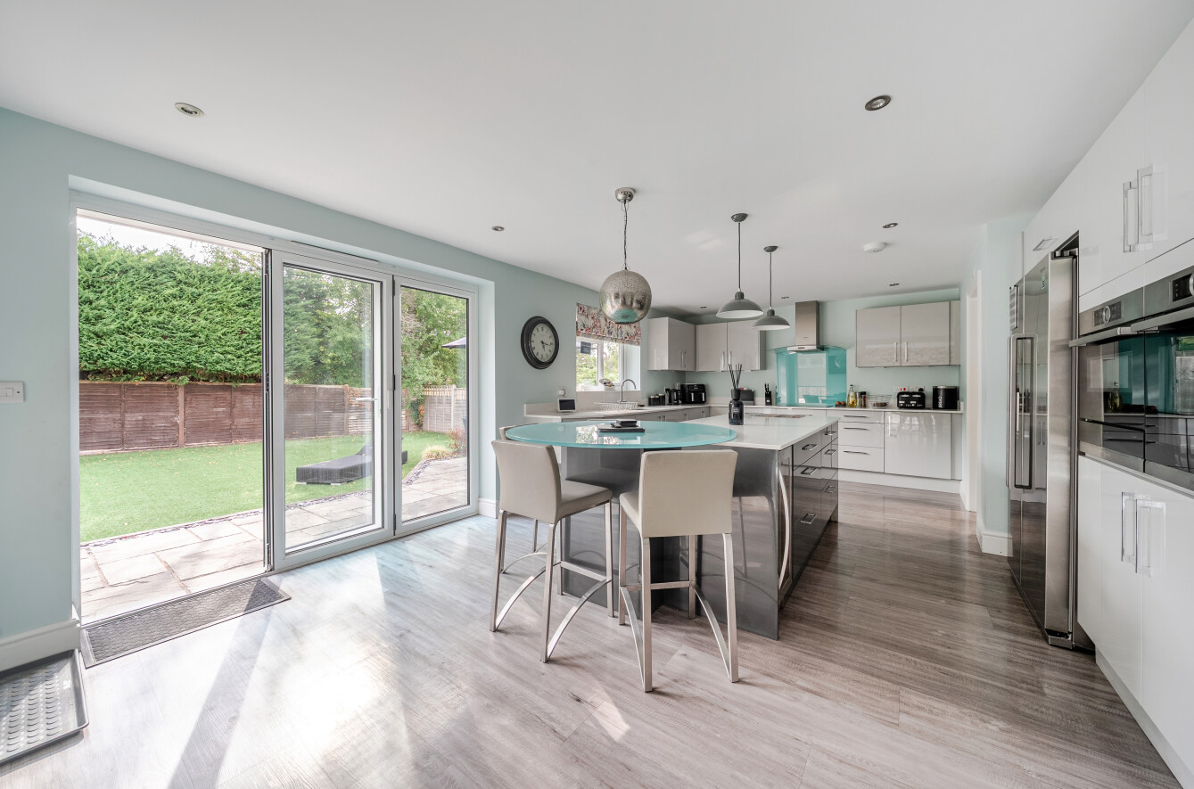 4 bedroom  detached house for sale
