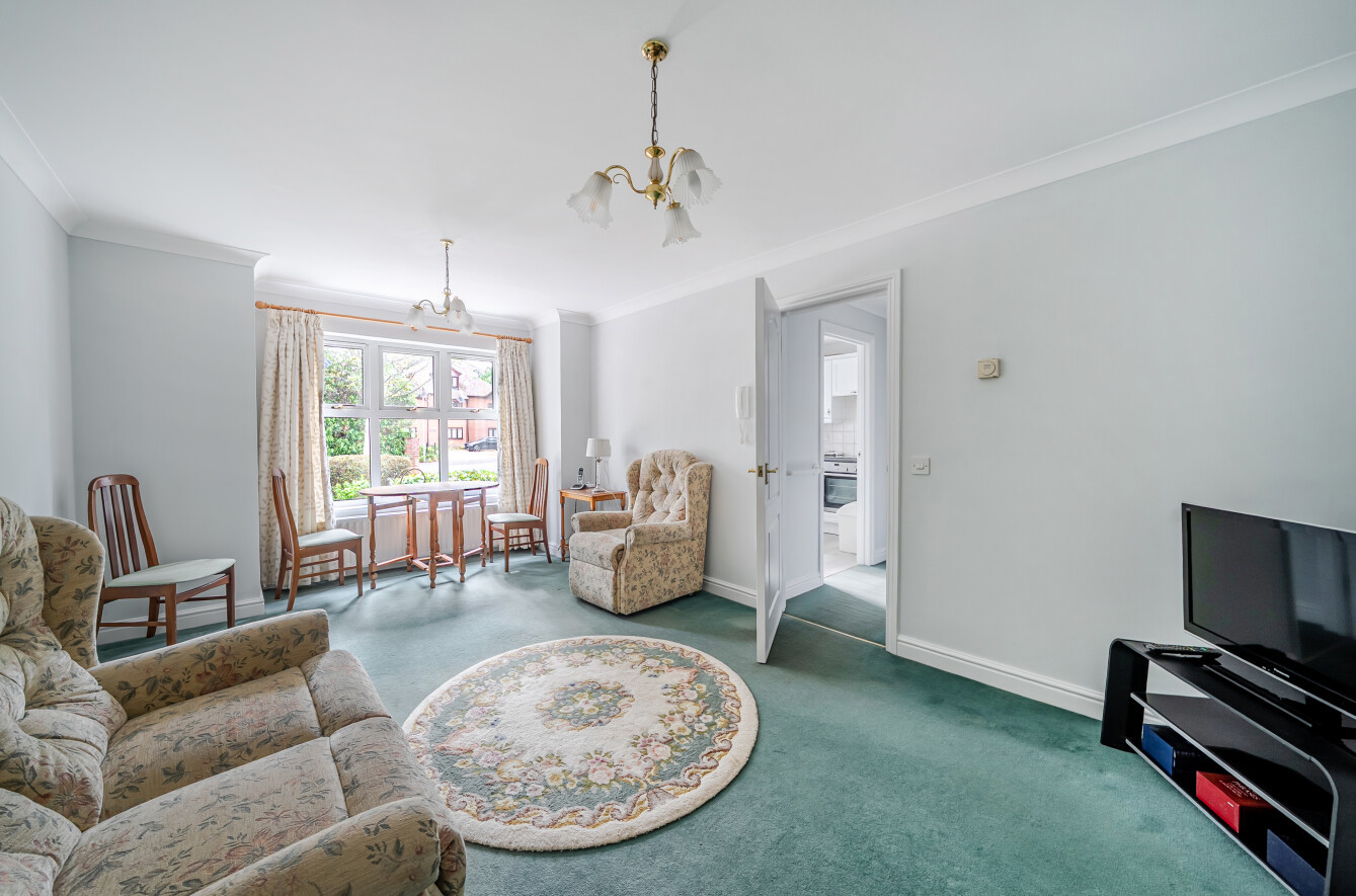2 bedroom apartment for sale